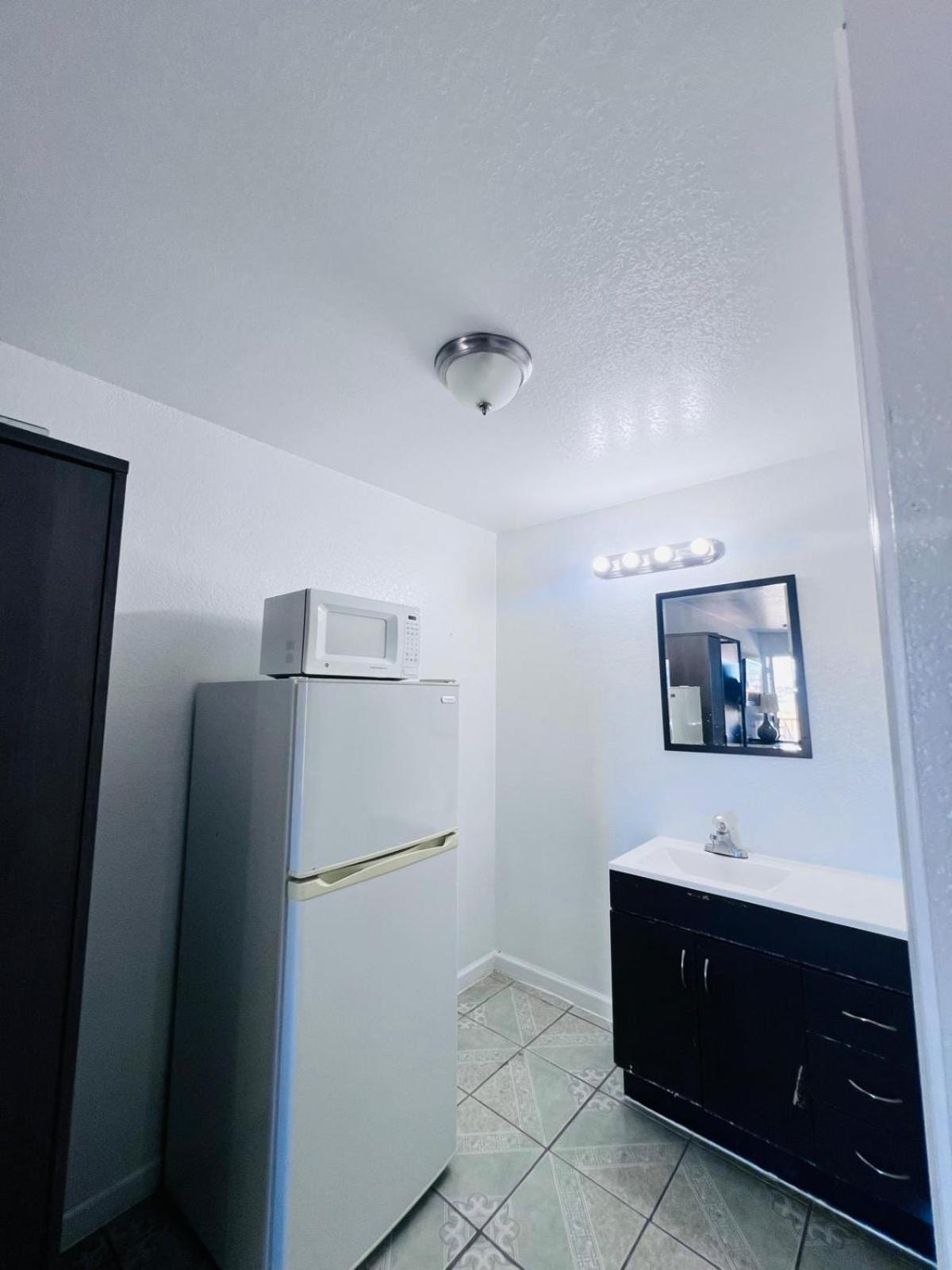 Oyo Garden Inn And Suites Pearsall I-35 East Exterior foto